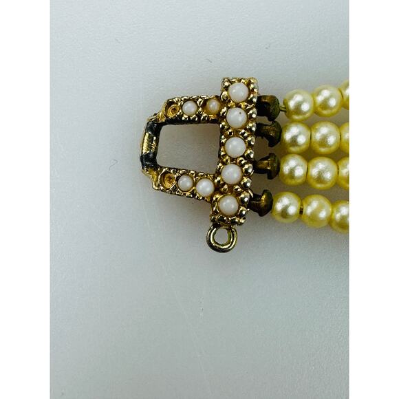 Vintage Small Faux Pearl 4 Strand Bracelet with Clasp - Picture 11 of 11